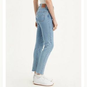 NWOT Levi’s 501 skinny